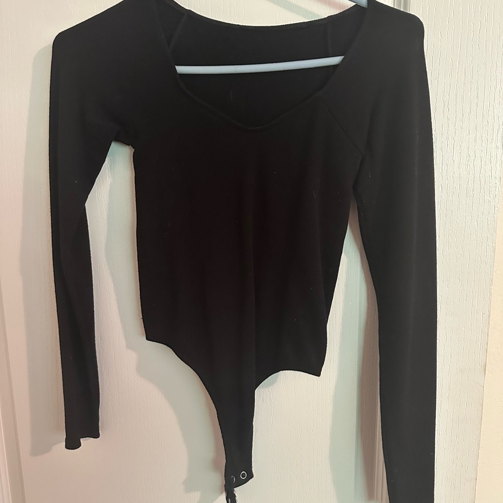 Fabletics Black ribbed Long Sleeve Bodysuit